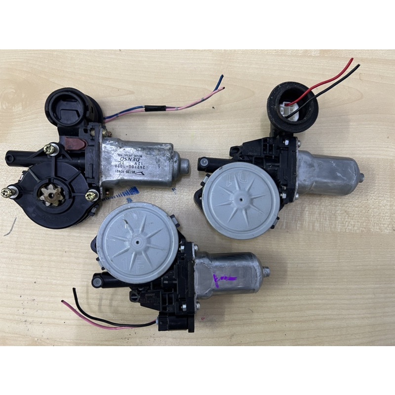 Toyota Power Window Motor ( 2 wire ) Half cut 100 Japan Suitable to