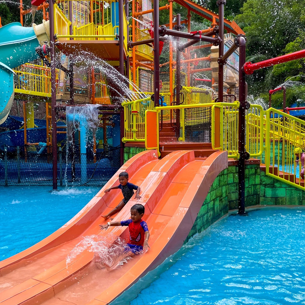 Sandy fein lagoon water park