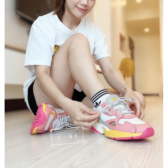 Adidas falcon outlet girl