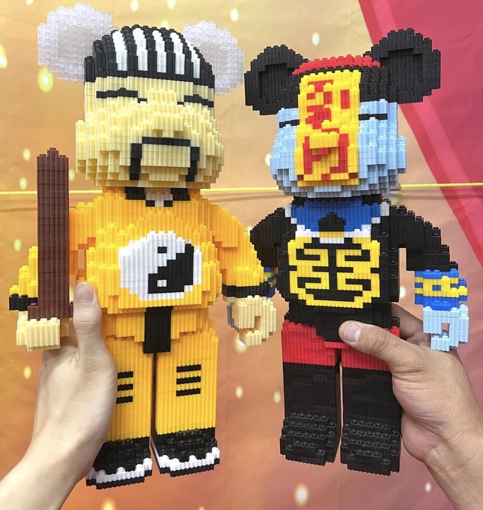⚠️现货⚠️ReadyStocks Moc Bape Mega Space Molly Mickey Minnie Zombie Minion ...