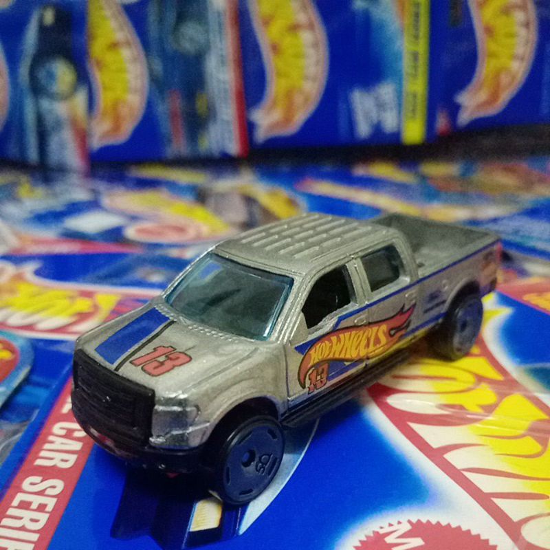 Hot Wheels 2009 Ford F-150 DieCast Car - 50th Race Team Edition, Blue (287/365)