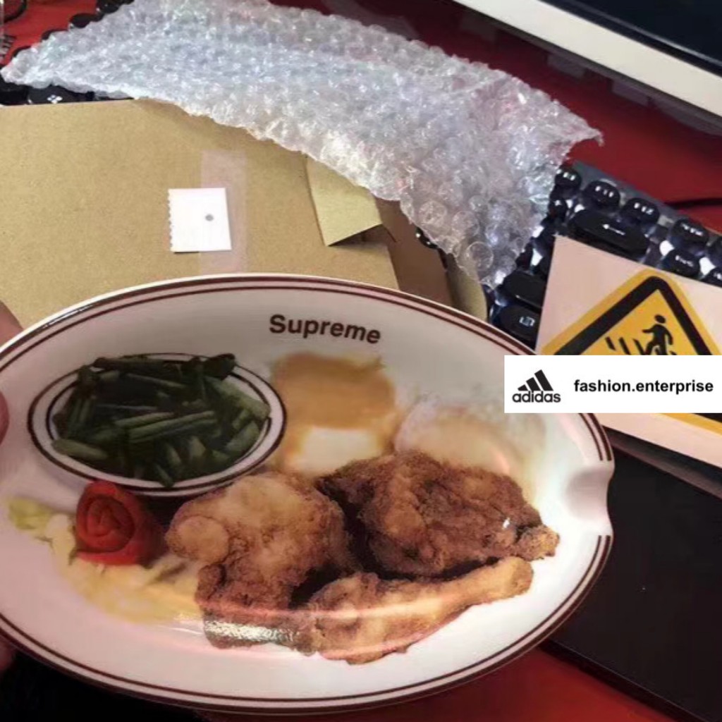 Supreme chicken dinner outlet ashtray