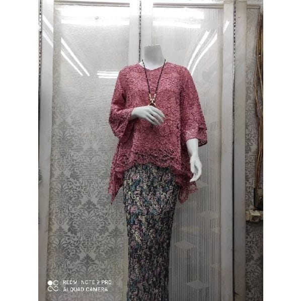 There Are JUMBONYA 90kg M L XL XXL 3L Kebaya And Skirt Set/kebaya ...