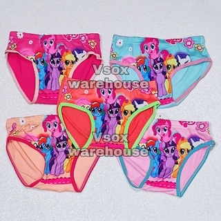 [Ready stocks] 4 pcs Seluar dalam budak perempuan/ girl kids underwear/  boxer/ underpants/ brief/ frozen,hello kitty