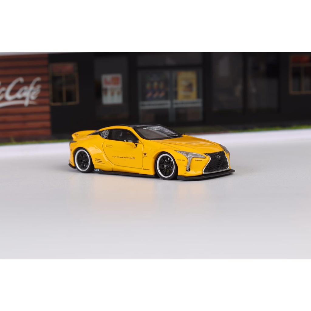 Master LBWK Lexus LC 500 With Roof Carrier (Yellow & Blue) | Shopee ...