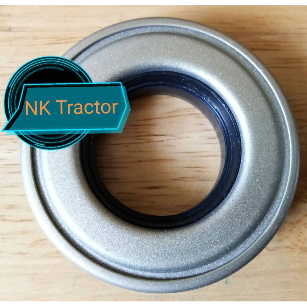 Kubota DC105 X/DC108 Roller Seal = Wheel Leads Harvester (Kubota