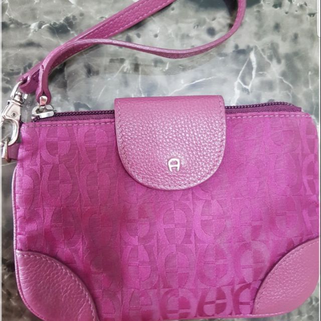 Original Aigner Wristlet clutch purse Shopee Malaysia