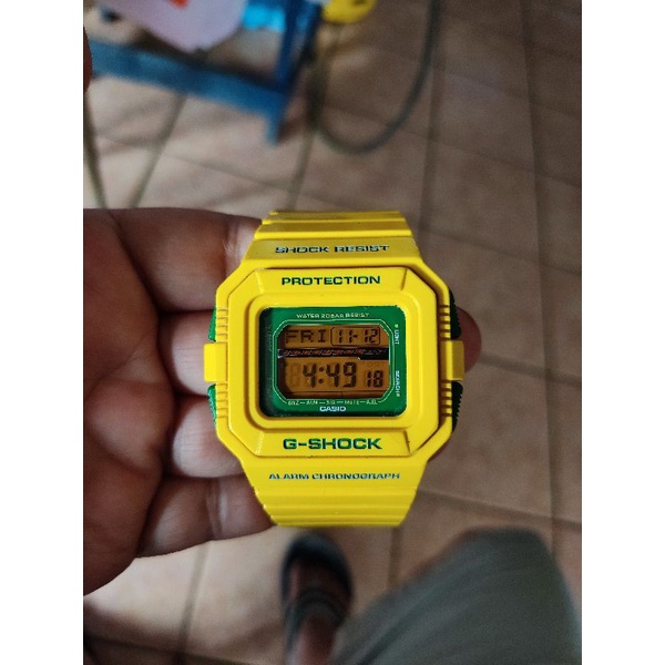 Square GLS-5500 G-Lide G-Shock watch review - YouTube