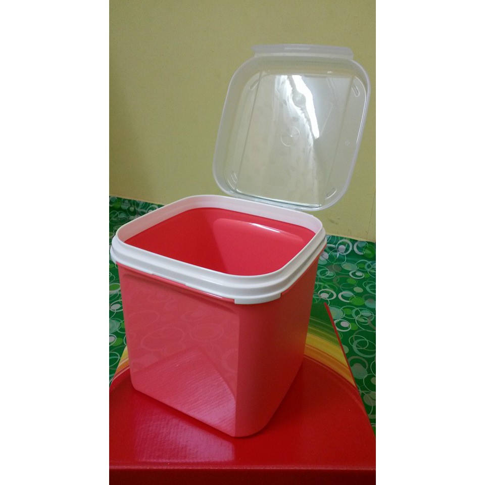 Tupperware signature modular mate/ flour keeper/bread keeper 4L ...