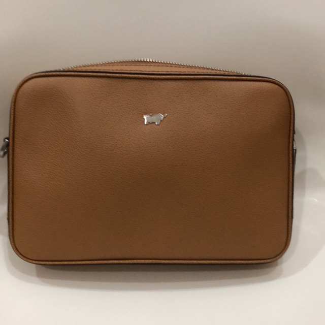 Braun buffel store clutch men