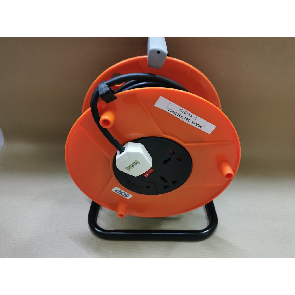 Heavy Duty 3Gang 13A Universal Multi socket with Extension Cable Reel ...