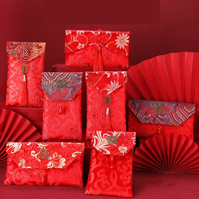 Red Pocket Envelope 2022 Chinese New Year Baby Gift Spring Festival Red  Envelope - China Brocade Red Envelope and Money Pocket price