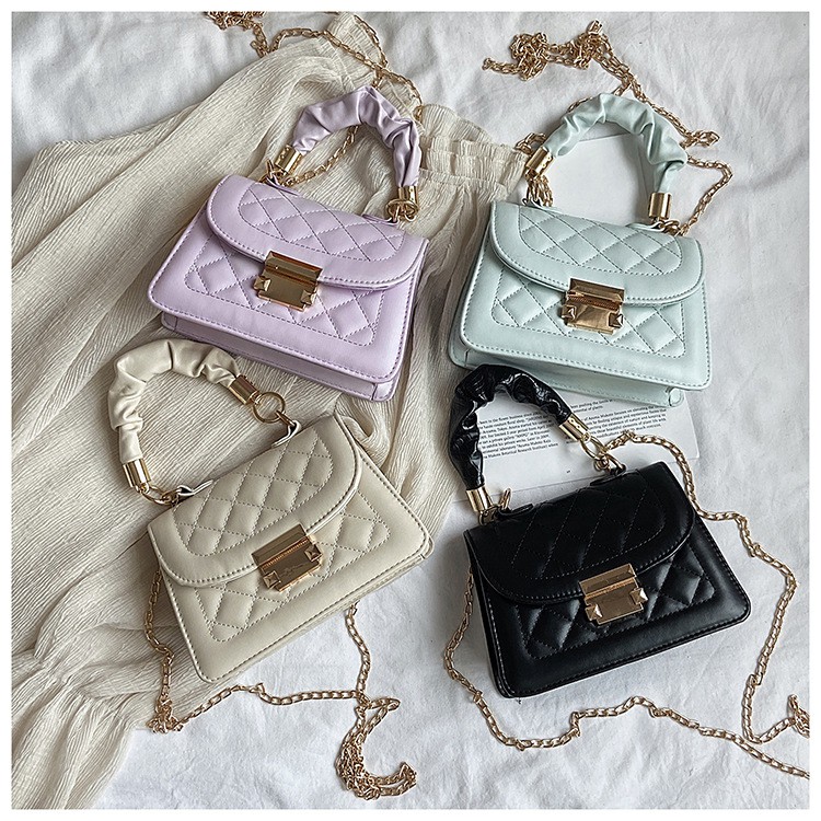 Ready Stock MALAYSIA WINTER KOREAN SOLID CHAIN HANDBAG SLING BAG HANDBAG WANITA Quality Casual Travel Beg Wanita Shopee Malaysia