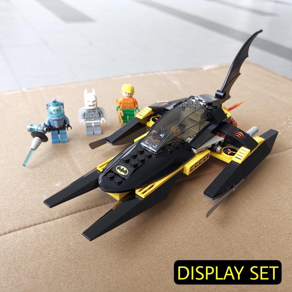 LEGO 76000 White Batman Display Set | Shopee Malaysia