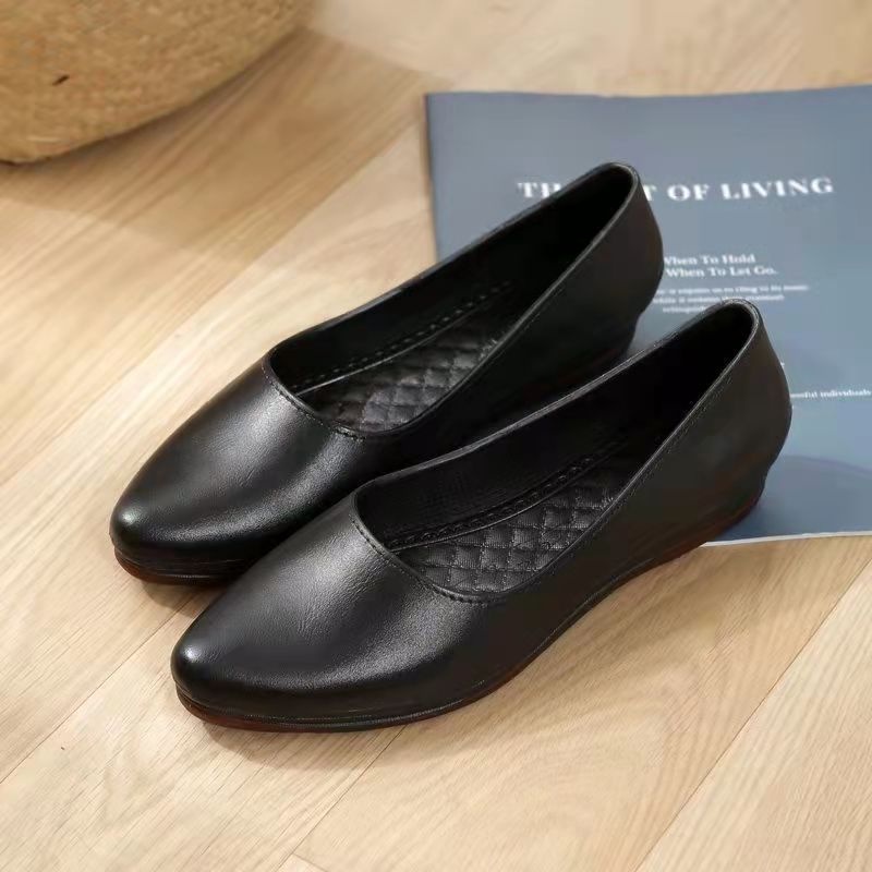 (Black Color) Women's MFW03-W03 Ladies Casual Office Shoes Kasut ...