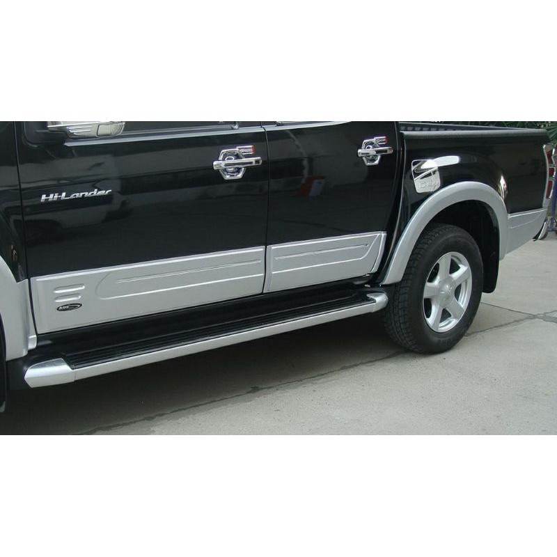 Dmax 2013-2020 body cladding, door panel in silver, red. blue color ...