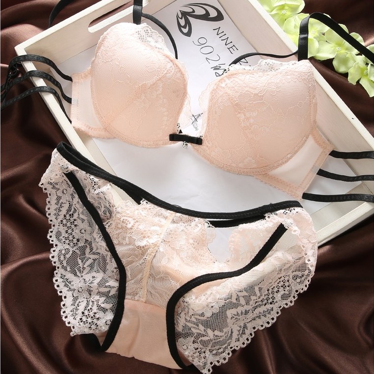 Intimates Hollow out Lace Bra And Briefs France Sexy Women Ultra