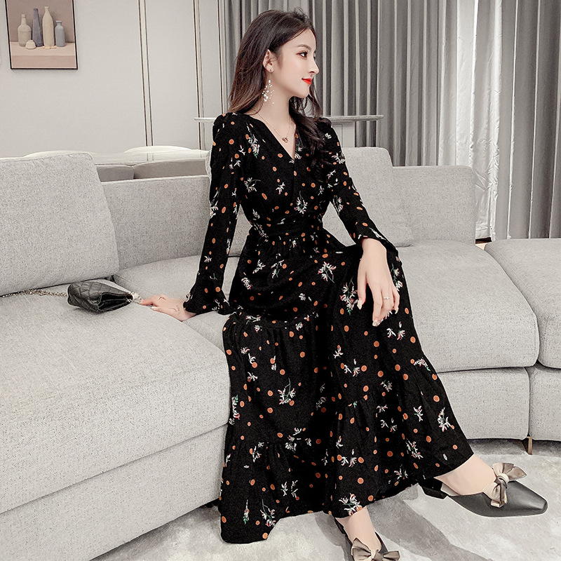 2021 Spring and Autumn New Floral Chiffon Dress Women's Vneck Long