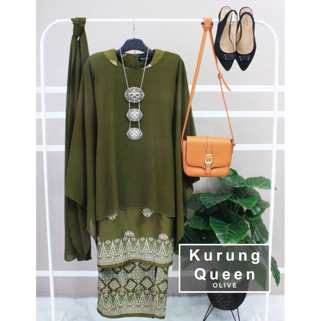 Kurung Moden Queen 「 Olive Green 」 Kurung Permaisuri Songket Printed