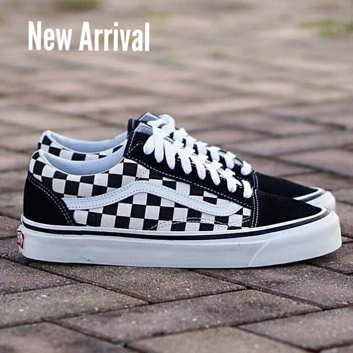 Vans chess hot sale board shoes