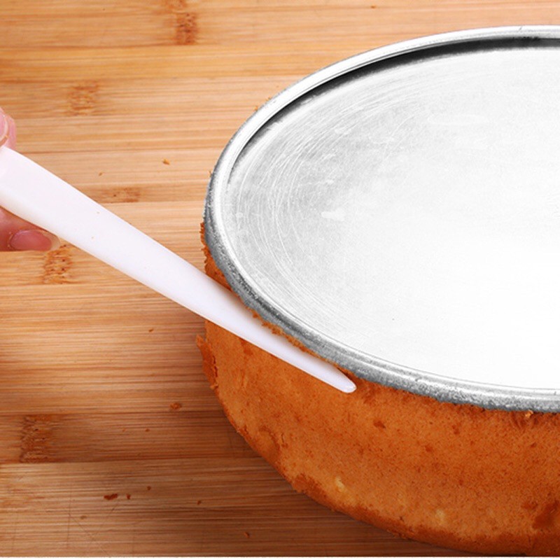 💕Malaysia Ready Stock💕 Plastic Cake Stripping Knife Plastic Mould