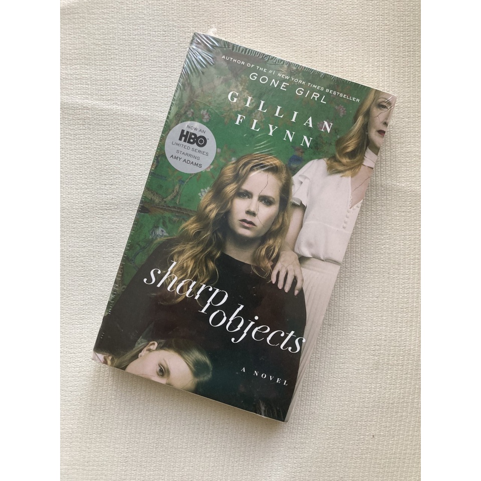 Sharp Objects by Gillian Flynn (NEW) | Shopee Malaysia