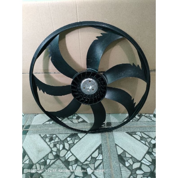 Toyota Innova Zenix Hybrid Radiator Fan/ New Camry ORIGINAL HYBRID ...