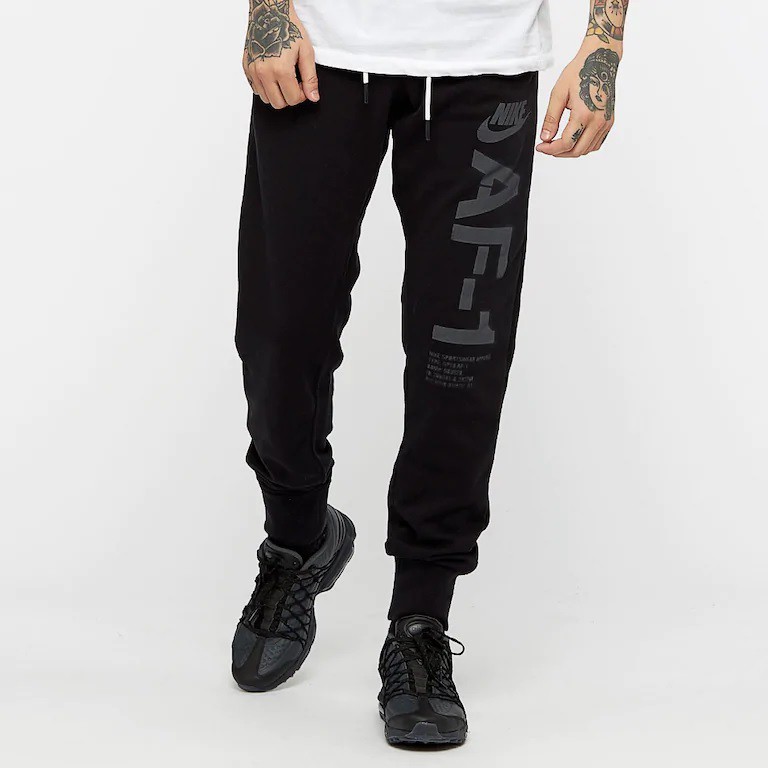 Nike air force discount 1 with pants