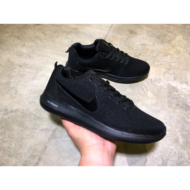 Black nike cheap zoom shoes