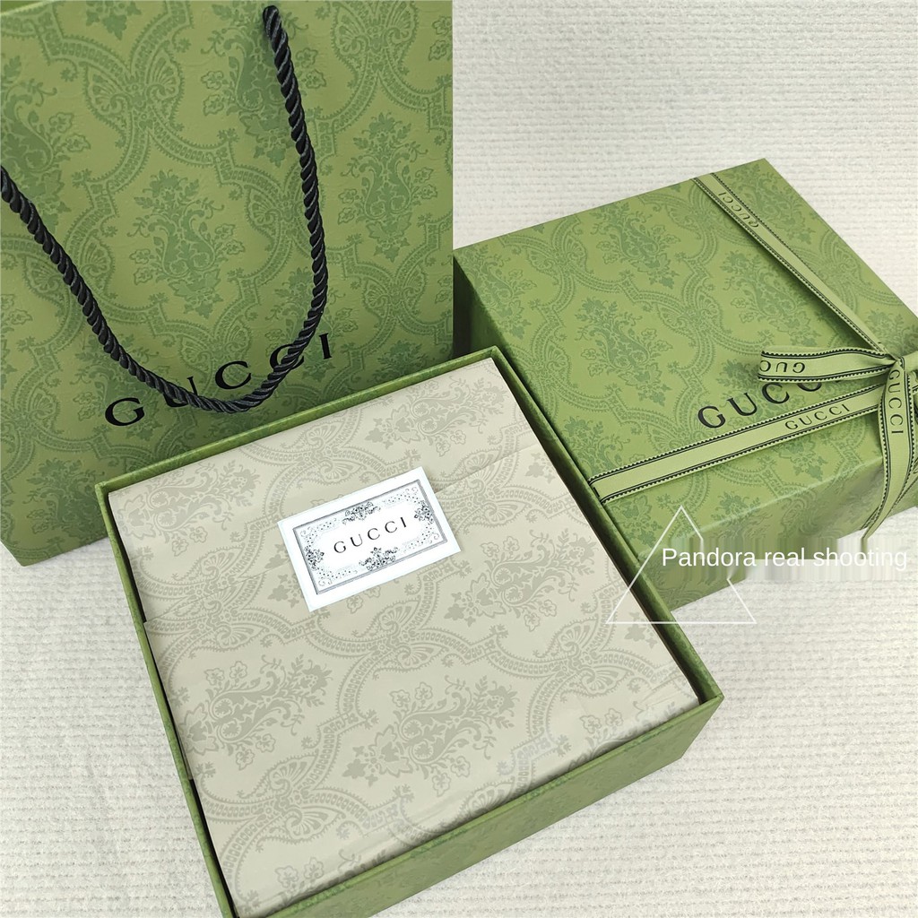 empty gift boxes Gucci GUCCI Gucci green gift box T shirt