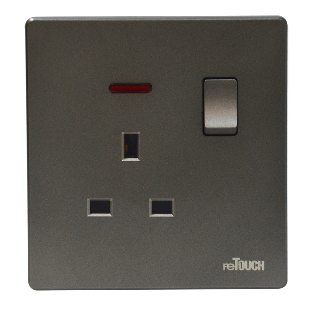 reTouch Ultra 13A Flat Pin Switch Socket C/W Double USB Outlet (2.1mah ...