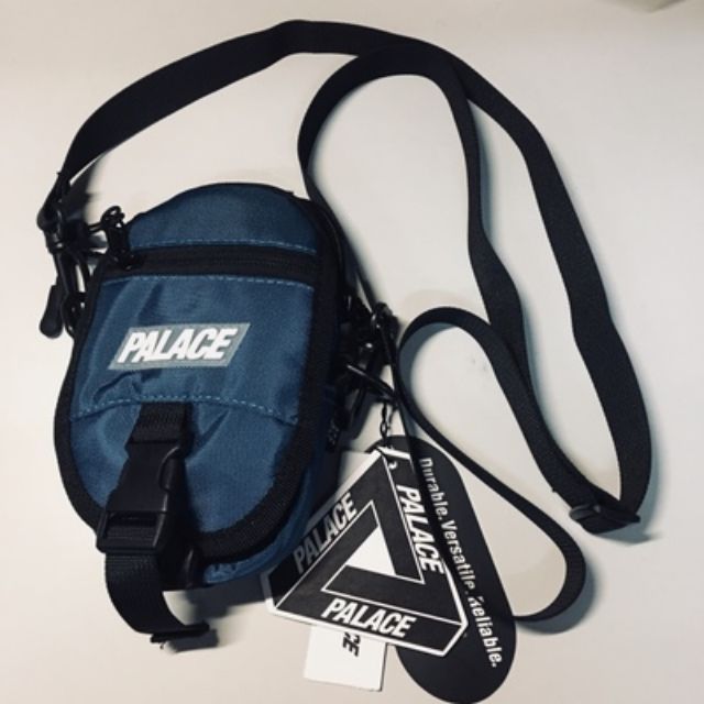 PALACE SLING BAG Shopee Malaysia