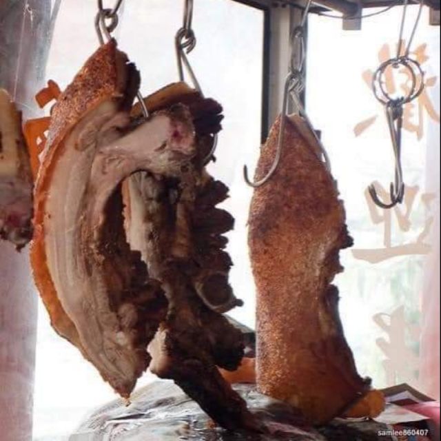 IPOH FOOD IPOH’s most famous roasted pork belly with bones 350g x 2pcs ( MUST TRY !! ) NON