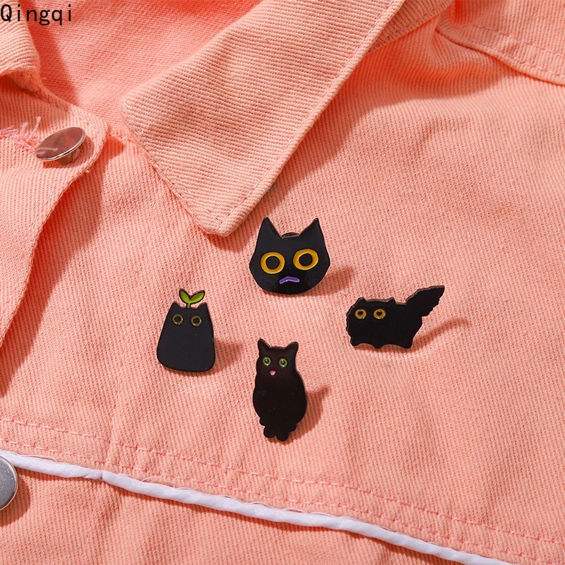 Cats Memes Meme Chonky Black Cat Crazy Screaming Crying Sad Cry Mood Pin  Icon In A Backpack For Man Woman Metal Brooch Fashion Funny Badge Lapel  Necklace Decoration - Pins & Badges 