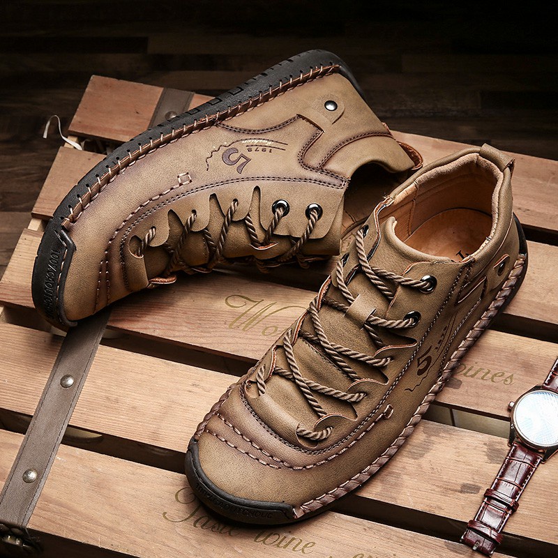 Kasut kulit Lelaki Men Hand Stitching Vintage Microfiber Leather Lace Up Comfy Soft Ankle Boots Kasut Lelaki Raya Shopee Malaysia