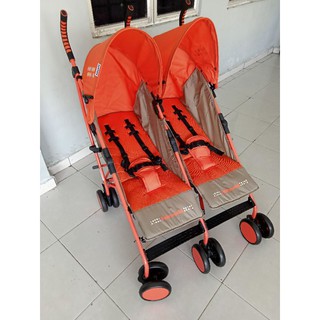 Fairworld twin shop stroller