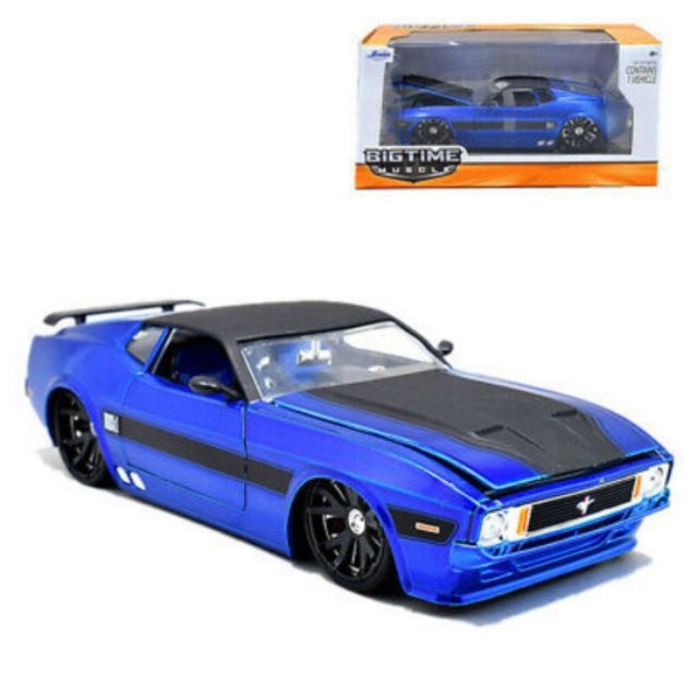 Steal The Show In This Stunning 1973 Ford Mustang Mach 1 Tribute