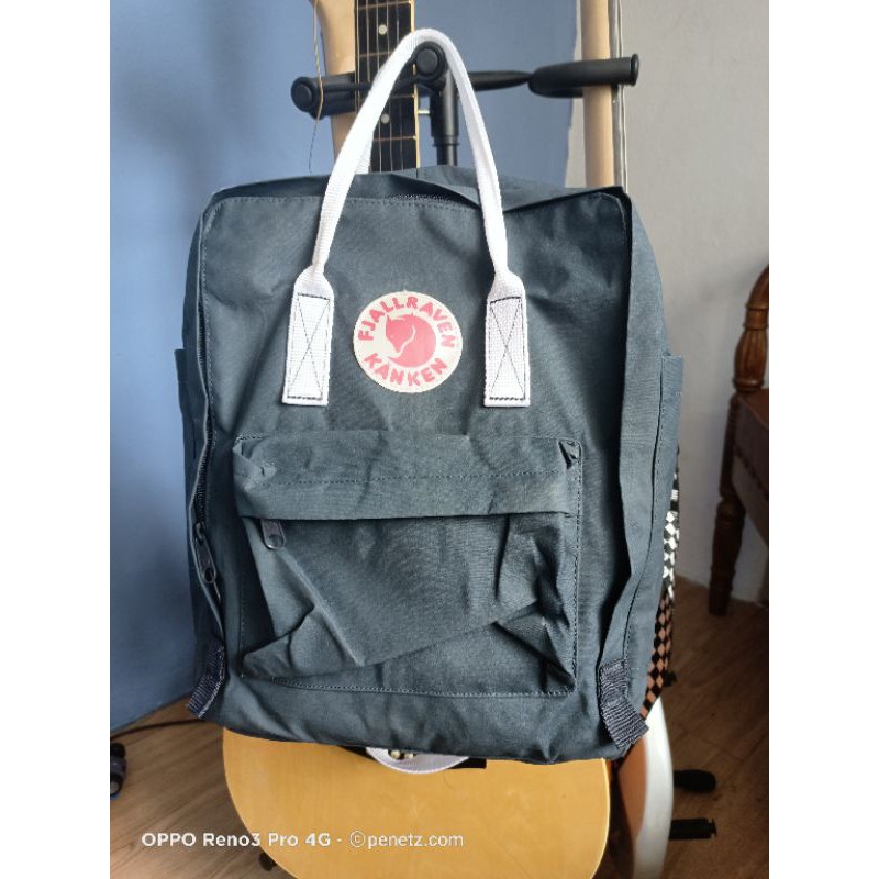 Authentic fjallraven kanken outlet backpack