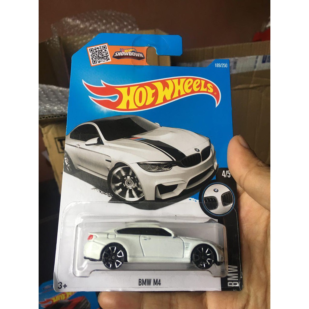 Hot wheels sale bmw m4 white