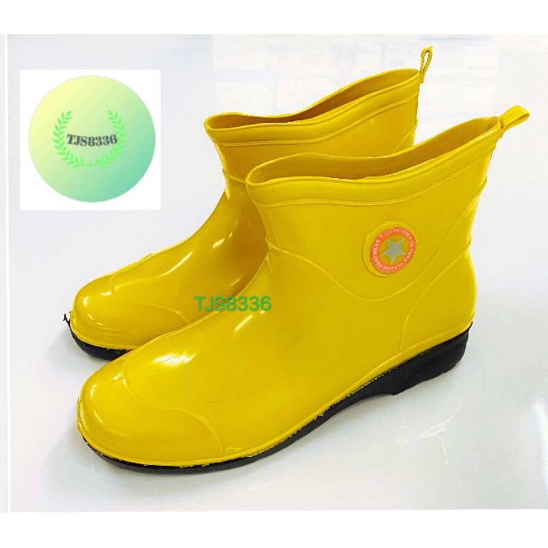 Low cut rubber store rain boots