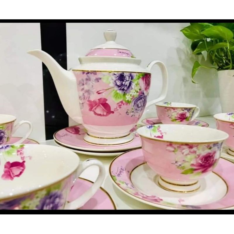 🔥 RAYA SPECIAL 🔥Tea set vantage pink roseberry 14 pcs sign Dato siti ...