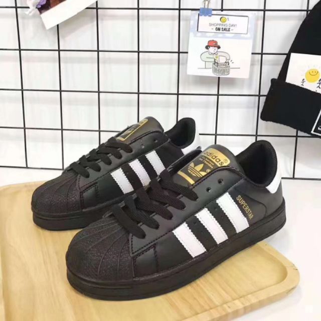 Adidas superstar outlet gold 44