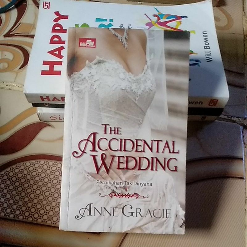 The Accidental Wedding (Not Dinyana Wedding) | Shopee Malaysia