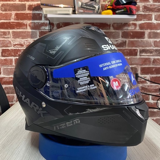 Shark Skwal 2.2 (LED) Venger MAT Full Face Shark Helmets PROMO Shark