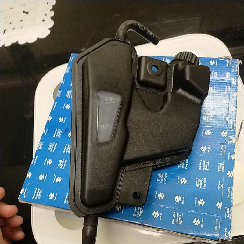 MODENAS Pulsar NS200 / Dominar400 Coolant Expansion Tank Assembly