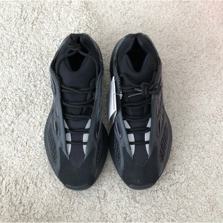 adidas gazelle silver green womens adidas Yeezy Boost 700 V2 Vanta – STEALPLUG KL main image 0