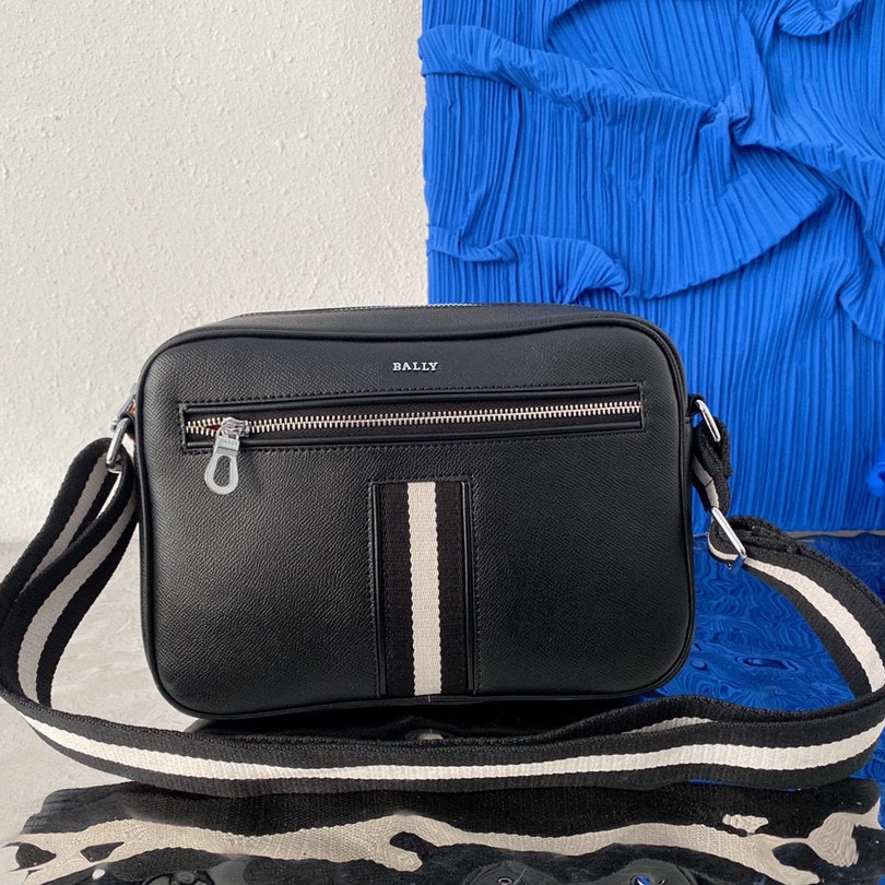 bALLY Fashion Messenger Bag Men Crossbody One Shoulder Sling Bag Branded Cam Beg Lelaki Shopee Malaysia