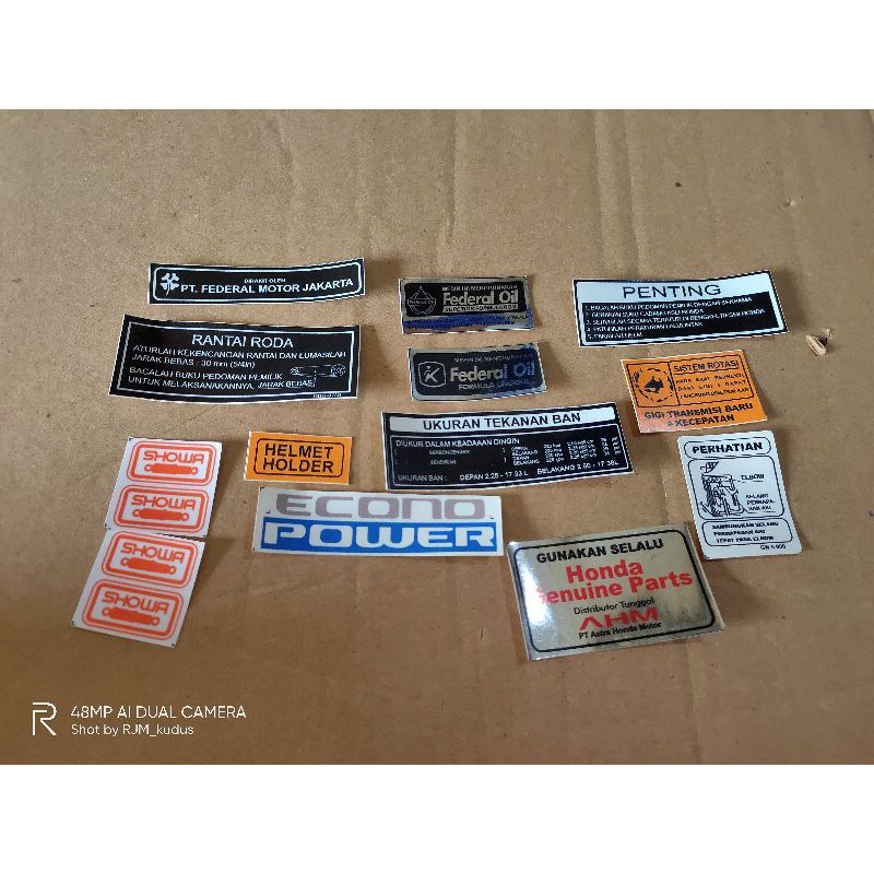 Complementary stickers for the details of the Honda grand Legend, bulus ...