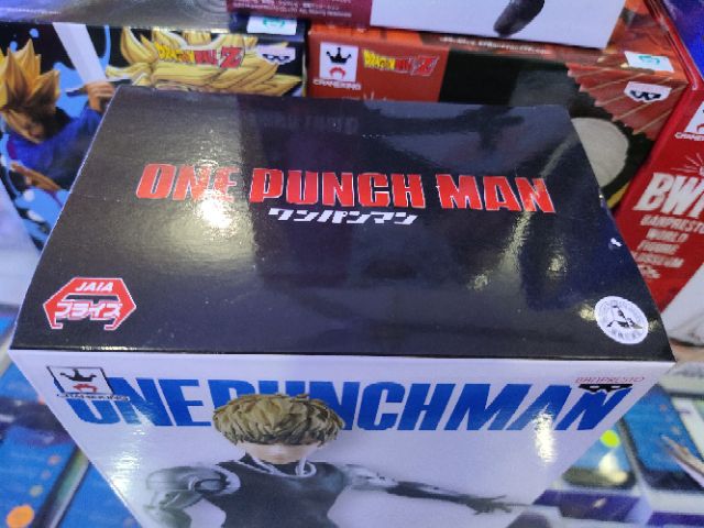 Trova Banpresto DXF One-Punch Man Genos accessibili del 2024 online su