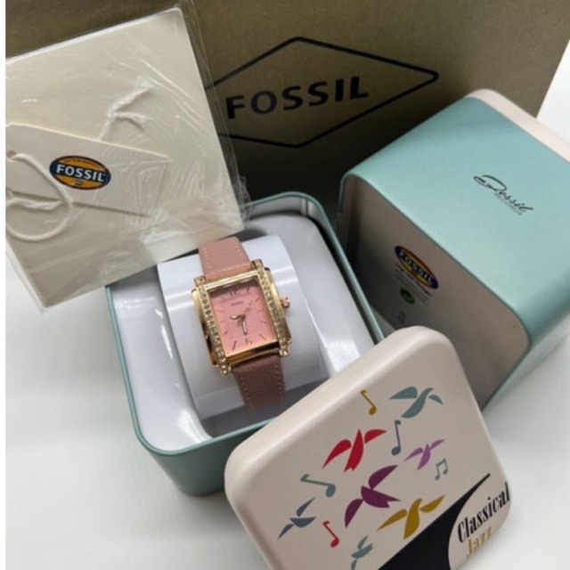 Ticker hot sale fossil watch